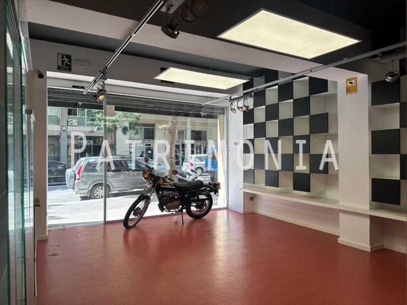 Foto f08285f7-d4d8-4a6e-a9b4-e4f5bcc02e53. Alquiler local comercial local sicilia gran fachada forma de u en Barcelona Foto f08285f7-d4d8-4a6e-a9b4-e4f5bcc02e53. Alquiler local comercial local sicilia gran fachada forma de u en Barcelona