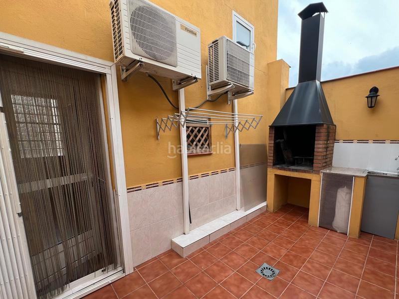 Foto 01e597a7-573b-4b49-b0ba-95b1f5329e58. Casa con parcheggio in Zona Cantereria Burjassot Foto 01e597a7-573b-4b49-b0ba-95b1f5329e58. Casa con parcheggio in Zona Cantereria Burjassot