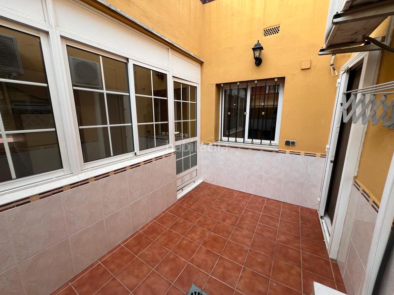 Foto 6d617f77-59dc-472e-b662-8b2559b2b478. Casa con parcheggio in Zona Cantereria Burjassot Foto 6d617f77-59dc-472e-b662-8b2559b2b478. Casa con parcheggio in Zona Cantereria Burjassot
