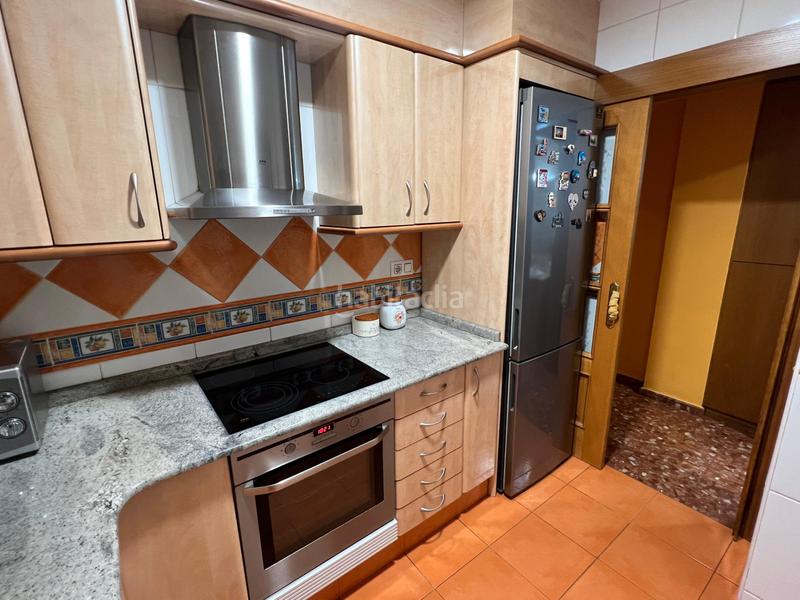 Foto b94526b2-b3b4-4d01-ae2e-2c8cdfbdb1a1. Casa con parcheggio in Zona Cantereria Burjassot Foto b94526b2-b3b4-4d01-ae2e-2c8cdfbdb1a1. Casa con parcheggio in Zona Cantereria Burjassot