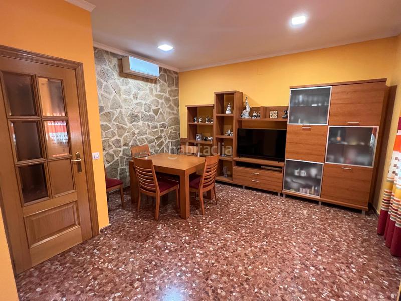 Foto ecf27b36-341d-41be-bc5c-aff0ffdbc8f2. Casa con parcheggio in Zona Cantereria Burjassot Foto ecf27b36-341d-41be-bc5c-aff0ffdbc8f2. Casa con parcheggio in Zona Cantereria Burjassot