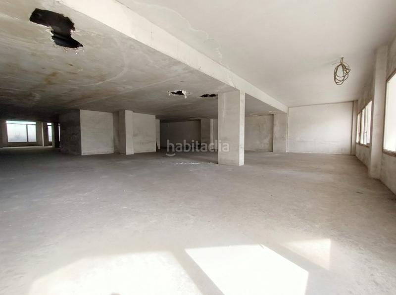 Foto dab3094b-6e6e-423c-a53e-cbc272eebb4a. Lloguer local comercial a Llefià Badalona Foto dab3094b-6e6e-423c-a53e-cbc272eebb4a. Lloguer local comercial a Llefià Badalona