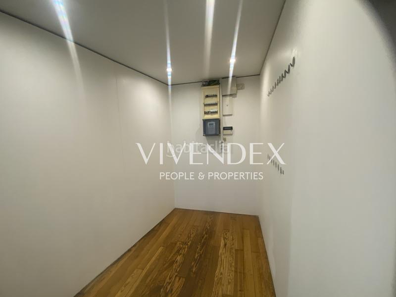 Foto 2536006f-6f30-414e-8b3e-1d59c2b8ab8d. Alquiler local comercial local en alquiler crector ubach 32, sant gervasi galvany en Barcelona Foto 2536006f-6f30-414e-8b3e-1d59c2b8ab8d. Alquiler local comercial local en alquiler crector ubach 32, sant gervasi galvany en Barcelona