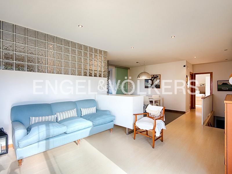 Foto 12d2accf-868f-4266-a293-d42cffb6aab1. Casa edificios residenciales y comerciales excepcionales en Empuriabrava Foto 12d2accf-868f-4266-a293-d42cffb6aab1. Casa edificios residenciales y comerciales excepcionales en Empuriabrava