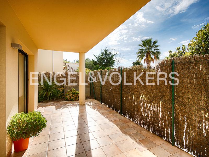 Foto 88ecc162-148e-4b0a-8a67-d527633128f7. Casa edificios residenciales y comerciales excepcionales en Empuriabrava Foto 88ecc162-148e-4b0a-8a67-d527633128f7. Casa edificios residenciales y comerciales excepcionales en Empuriabrava