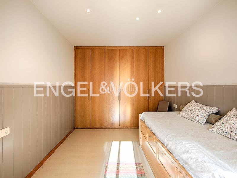 Foto a8d6801f-5394-43d7-9bf2-398e569dad90. Casa edificios residenciales y comerciales excepcionales en Empuriabrava Foto a8d6801f-5394-43d7-9bf2-398e569dad90. Casa edificios residenciales y comerciales excepcionales en Empuriabrava