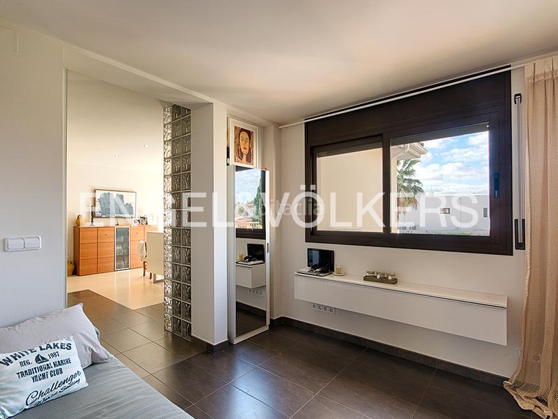 Foto f293d331-0e24-4e08-a7e4-f1d36549a197. Casa edificios residenciales y comerciales excepcionales en Empuriabrava Foto f293d331-0e24-4e08-a7e4-f1d36549a197. Casa edificios residenciales y comerciales excepcionales en Empuriabrava