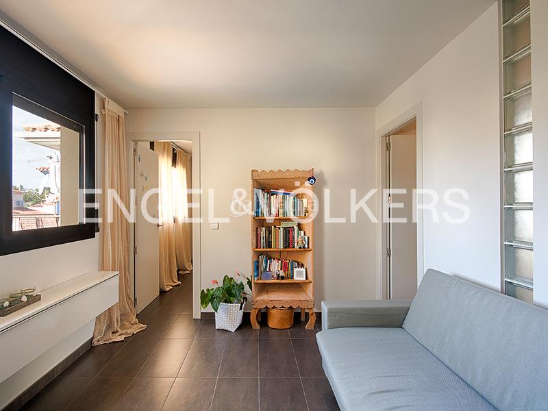 Foto f6f9a3a8-8ac1-4464-b749-611b19a78bcd. Casa edificios residenciales y comerciales excepcionales en Empuriabrava Foto f6f9a3a8-8ac1-4464-b749-611b19a78bcd. Casa edificios residenciales y comerciales excepcionales en Empuriabrava