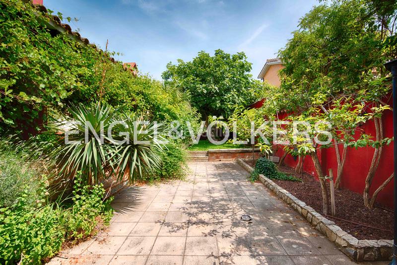 Foto 2c4db0bf-e064-4505-944c-544a1c24742b. Chalet tu oasis de tranquilidad en Carmençó Empuriabrava Foto 2c4db0bf-e064-4505-944c-544a1c24742b. Chalet tu oasis de tranquilidad en Carmençó Empuriabrava