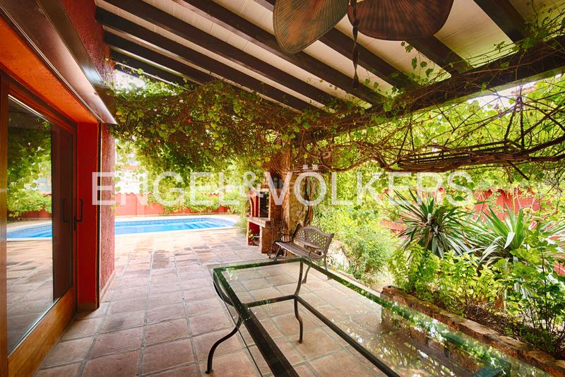 Foto 87d4f445-f7c8-456a-84e9-229de3c9ab6b. Chalet tu oasis de tranquilidad en Carmençó Empuriabrava Foto 87d4f445-f7c8-456a-84e9-229de3c9ab6b. Chalet tu oasis de tranquilidad en Carmençó Empuriabrava