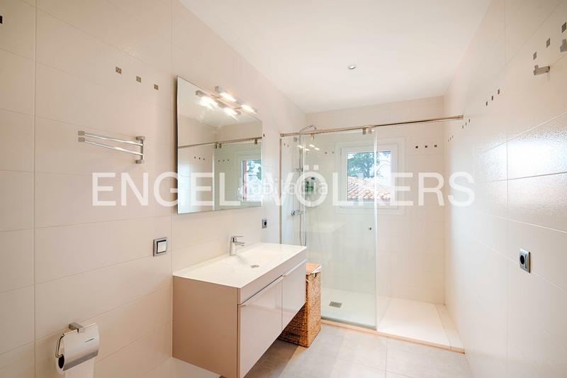 Foto 98d8ff65-4f1d-4a88-9a94-be645747f955. Chalet tu oasis de tranquilidad en Carmençó Empuriabrava Foto 98d8ff65-4f1d-4a88-9a94-be645747f955. Chalet tu oasis de tranquilidad en Carmençó Empuriabrava