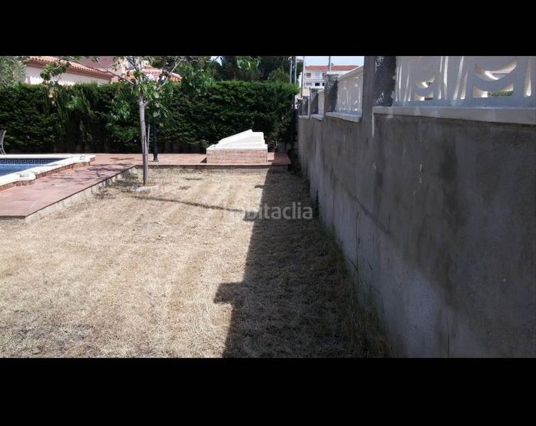 Foto 5a753e48-4c0b-42eb-a9f9-b1d5eccb9d7f. Terreno residencial oportunidad en Centre Miami Platja Foto 5a753e48-4c0b-42eb-a9f9-b1d5eccb9d7f. Terreno residencial oportunidad en Centre Miami Platja