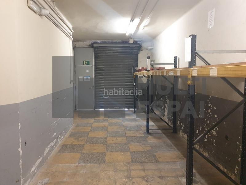 Foto f0335c89-263a-4b28-afc1-03c5f6cd1752. Location local commercial dans L´Antiga Esquerra de l´Eixample Barcelona Foto f0335c89-263a-4b28-afc1-03c5f6cd1752. Location local commercial dans L´Antiga Esquerra de l´Eixample Barcelona