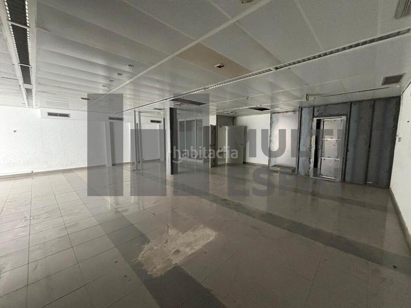 Foto 5a1dca7d-b552-4f78-b214-d1257beeb456. Location local commercial dans Tres Torres Barcelona Foto 5a1dca7d-b552-4f78-b214-d1257beeb456. Location local commercial dans Tres Torres Barcelona