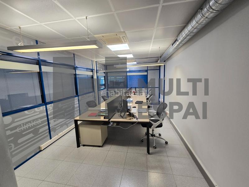Foto 2f7ac80b-31af-434f-a27e-dcdd3fbe6ebb. Alquiler local comercial en Barri de les Corts Barcelona Foto 2f7ac80b-31af-434f-a27e-dcdd3fbe6ebb. Alquiler local comercial en Barri de les Corts Barcelona