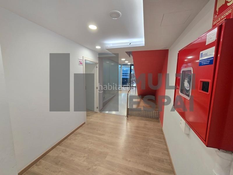 Foto f319ddbe-15af-4ef4-afe0-25a577aa9fca. Alquiler local comercial en Barri de les Corts Barcelona Foto f319ddbe-15af-4ef4-afe0-25a577aa9fca. Alquiler local comercial en Barri de les Corts Barcelona