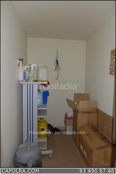 Foto 68949f02-d51b-4732-bd76-4393263a203b. Ufficio con riscaldamento in Sant Andreu de Palomar Barcelona Foto 68949f02-d51b-4732-bd76-4393263a203b. Ufficio con riscaldamento in Sant Andreu de Palomar Barcelona