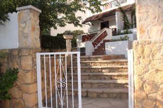Apartamento Plaça sant isidre. Cerca del mar y jardin de 130 m. Apartamento Plaça sant isidre. Cerca del mar y jardin de 130 m.