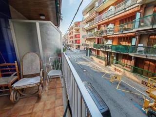 Pis  Calle doctor dachs. Piso en calafell playa Pis  Calle doctor dachs. Piso en calafell playa