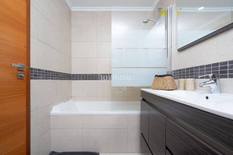 Foto d0f742f1-90fb-4492-a0ea-6b6c6789bc64. Casa a schiera con parcheggio piscina in Canuta Calp Foto d0f742f1-90fb-4492-a0ea-6b6c6789bc64. Casa a schiera con parcheggio piscina in Canuta Calp