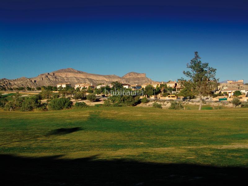 Foto 7889ee6e-29ed-487c-8844-41cefdc6c348. Dúplex amb calefacció piscina a Monforte del Cid Foto 7889ee6e-29ed-487c-8844-41cefdc6c348. Dúplex amb calefacció piscina a Monforte del Cid