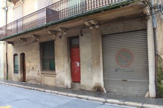 Location Local commercial à Carrer sant vicenç, 3. Local 300m2 con patio y sótano Location Local commercial à Carrer sant vicenç, 3. Local 300m2 con patio y sótano