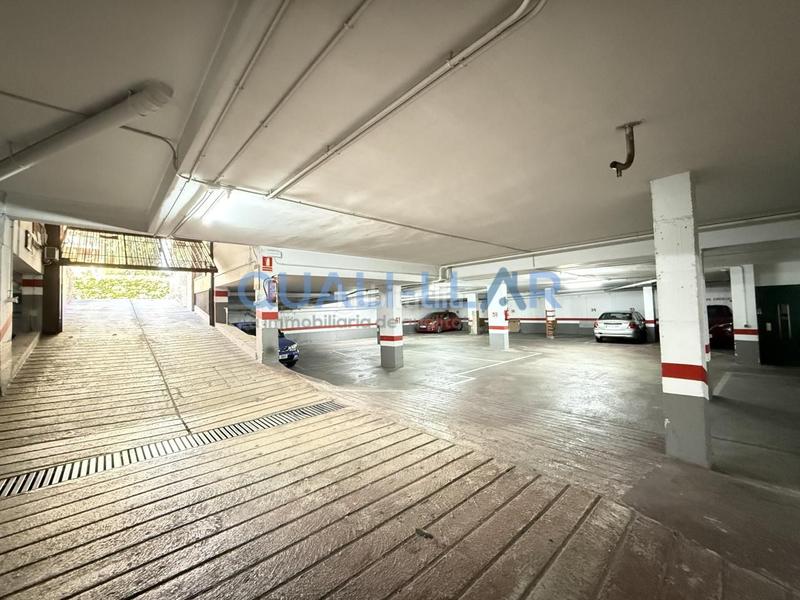 Foto eba8f5b8-15b9-4302-b920-a348763b989e. Alquiler parking coche parking alquiler en rambla en Sant Feliu de Llobregat Foto eba8f5b8-15b9-4302-b920-a348763b989e. Alquiler parking coche parking alquiler en rambla en Sant Feliu de Llobregat