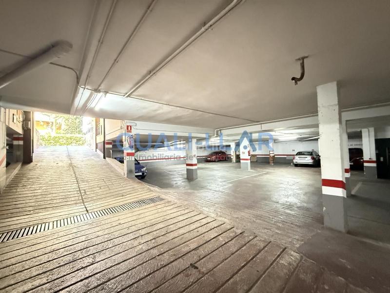 Foto f8d99339-06cb-40c0-b02d-191a545bb7dd. Alquiler parking coche parking alquiler en rambla en Sant Feliu de Llobregat Foto f8d99339-06cb-40c0-b02d-191a545bb7dd. Alquiler parking coche parking alquiler en rambla en Sant Feliu de Llobregat