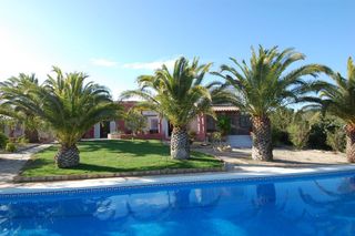 Chalet en Carrer esparreguera, 3. Magnifica villa 4km a la playa Chalet en Carrer esparreguera, 3. Magnifica villa 4km a la playa