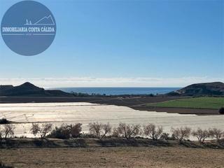 Finca rústica a N/a. Referencia 2697. finca en el cocón, con casa cueva e invernadero Finca rústica a N/a. Referencia 2697. finca en el cocón, con casa cueva e invernadero
