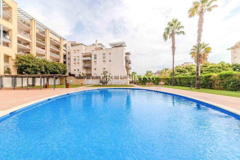 Foto 3be2fa67-66f6-4db8-be66-5022ea300b07. Pis amb calefacció aparcament piscina a Can Pei Sitges Foto 3be2fa67-66f6-4db8-be66-5022ea300b07. Pis amb calefacció aparcament piscina a Can Pei Sitges