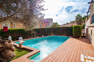 Casa pareada en Carrer verderol, 51. Chalet pareado en arabella Casa pareada en Carrer verderol, 51. Chalet pareado en arabella