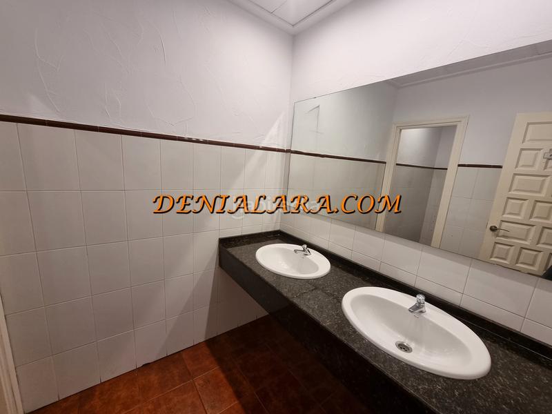 Foto 4927cc93-9657-4197-b9fd-59a5934573fb. Lloguer local comercial amb calefacció a Centro Urbano Dénia Foto 4927cc93-9657-4197-b9fd-59a5934573fb. Lloguer local comercial amb calefacció a Centro Urbano Dénia