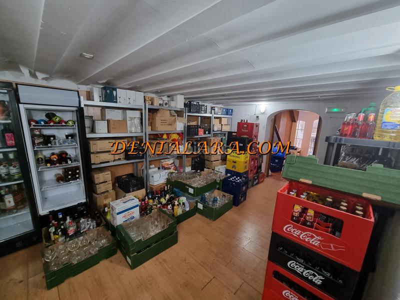 Foto 9eb7e58e-6a72-4ce8-9b13-7c1dd283124b. Lloguer local comercial amb calefacció a Centro Urbano Dénia Foto 9eb7e58e-6a72-4ce8-9b13-7c1dd283124b. Lloguer local comercial amb calefacció a Centro Urbano Dénia