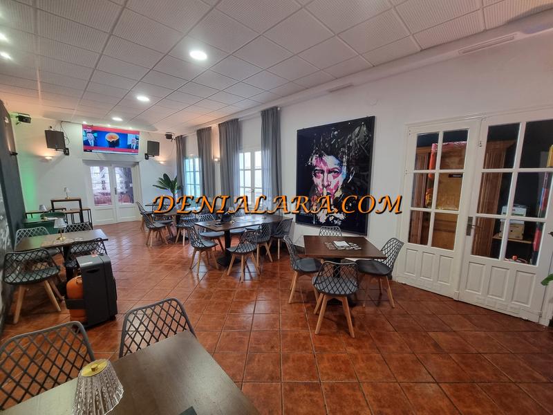 Foto f18abd90-c46a-49aa-91f8-0d5d1e8841b4. Lloguer local comercial amb calefacció a Centro Urbano Dénia Foto f18abd90-c46a-49aa-91f8-0d5d1e8841b4. Lloguer local comercial amb calefacció a Centro Urbano Dénia
