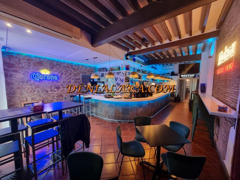 Foto f21e9e0b-9cbe-42f1-879d-1e363cb115ca. Lloguer local comercial amb calefacció a Centro Urbano Dénia Foto f21e9e0b-9cbe-42f1-879d-1e363cb115ca. Lloguer local comercial amb calefacció a Centro Urbano Dénia