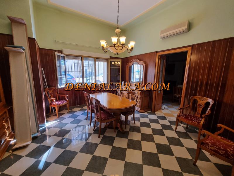 Foto ba2cad16-0405-43b3-beb4-eba1d8541e54. Lloguer local comercial a Centro Urbano Dénia Foto ba2cad16-0405-43b3-beb4-eba1d8541e54. Lloguer local comercial a Centro Urbano Dénia