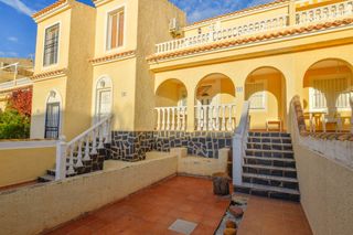 Alquiler Apartamento Avda escandinavia 2. Con jardín y piscina comunitaria Alquiler Apartamento Avda escandinavia 2. Con jardín y piscina comunitaria