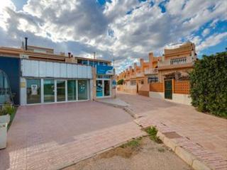 Local commercial à Avenida alfredo nobel 119. Local en venta frente al mar, en la playa de los locos, urbaniza Local commercial à Avenida alfredo nobel 119. Local en venta frente al mar, en la playa de los locos, urbaniza