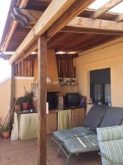 Zweistöckige Wohnung in Vall d´Uixó (la). Atico duplex en poligono iii con trastero y garaje Zweistöckige Wohnung in Vall d´Uixó (la). Atico duplex en poligono iii con trastero y garaje