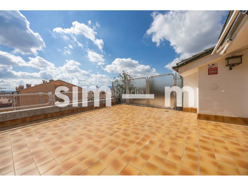 Foto 7c19ac72-86db-4efc-b6ad-f05abf540bc1. Zweistöckige wohnung mit heizung parking in Nord Vic Foto 7c19ac72-86db-4efc-b6ad-f05abf540bc1. Zweistöckige wohnung mit heizung parking in Nord Vic