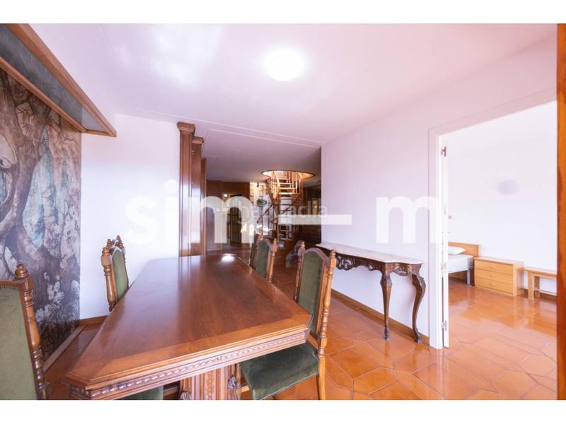 Foto 85a9099d-773a-48c3-9efa-7f98d0c3d614. Zweistöckige wohnung mit heizung parking in Nord Vic Foto 85a9099d-773a-48c3-9efa-7f98d0c3d614. Zweistöckige wohnung mit heizung parking in Nord Vic