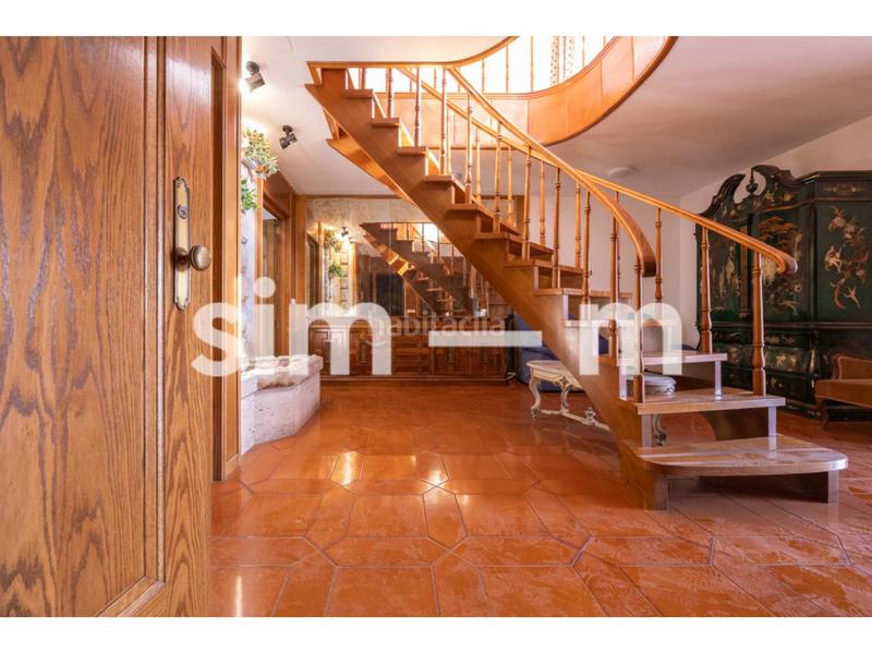 Foto 8fffb229-f484-44b9-a453-e131432ddbf8. Zweistöckige wohnung mit heizung parking in Nord Vic Foto 8fffb229-f484-44b9-a453-e131432ddbf8. Zweistöckige wohnung mit heizung parking in Nord Vic