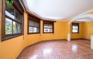Flat Calle francsco sancho. Amplio piso con potencial en una ubicación privilegiada Flat Calle francsco sancho. Amplio piso con potencial en una ubicación privilegiada