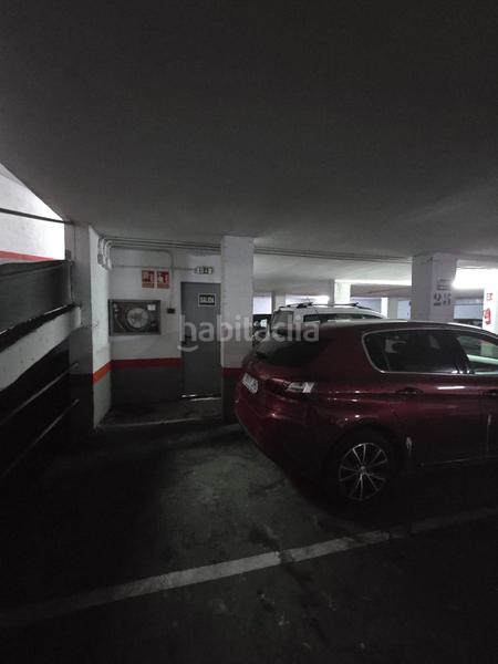 Foto 0ddc03b4-a37d-4a31-bf8e-22461e3cf16d. Autoparkplatz in Reina Victoria - Miguel Hernández Elche / Elx Foto 0ddc03b4-a37d-4a31-bf8e-22461e3cf16d. Autoparkplatz in Reina Victoria - Miguel Hernández Elche / Elx