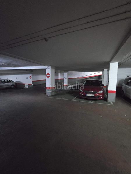 Foto 8f357ec1-5c56-4183-80f7-7892ac3f8101. Autoparkplatz in Reina Victoria - Miguel Hernández Elche / Elx Foto 8f357ec1-5c56-4183-80f7-7892ac3f8101. Autoparkplatz in Reina Victoria - Miguel Hernández Elche / Elx