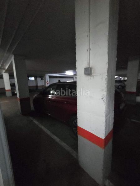 Foto c33a9600-d7d8-40a2-84ff-0bb468b8f683. Autoparkplatz in Reina Victoria - Miguel Hernández Elche / Elx Foto c33a9600-d7d8-40a2-84ff-0bb468b8f683. Autoparkplatz in Reina Victoria - Miguel Hernández Elche / Elx