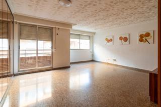 Pis a Cardenal Benlloch. Piso en venta en mislata Pis a Cardenal Benlloch. Piso en venta en mislata