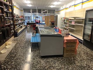 Location Local commercial Calle del crist de la mar. Local zona centro Location Local commercial Calle del crist de la mar. Local zona centro