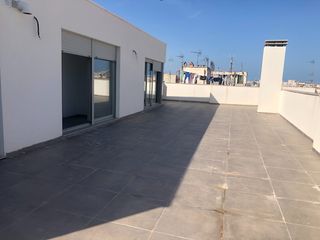 Àtic Calle de sant joan. Atico centrico a estrenar Àtic Calle de sant joan. Atico centrico a estrenar